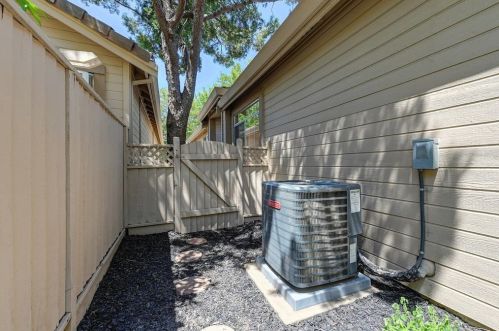 8212 Wild Tree Pl, Citrus Heights CA  95610-8805 exterior