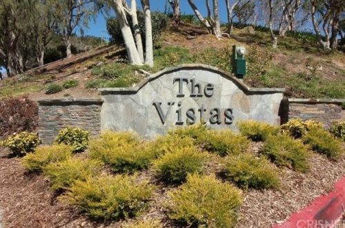 24432 Valle Del Oro, Santa Clarita CA  91321-4282 exterior