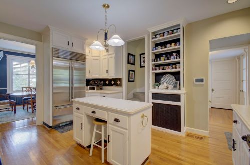 1870 Dixie Hwy, Covington KY 41017-3168 exterior