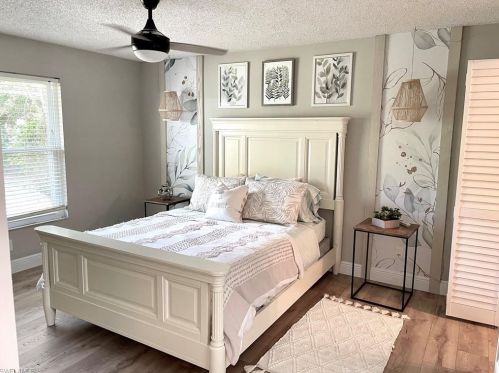 1011 4th Pl, Cape Coral FL  33990-1521 exterior