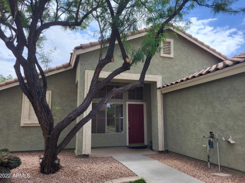 1037 Baylor Ln, Gilbert, AZ 85296-4267