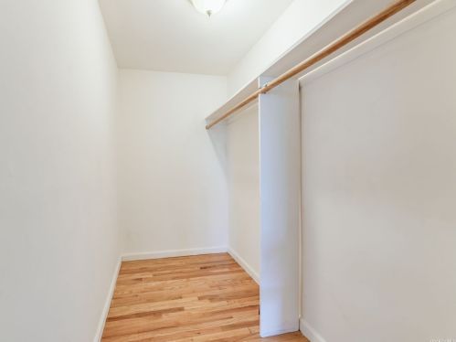 12 Ramblewood Rd, Shoreham NY  11786-2300 exterior