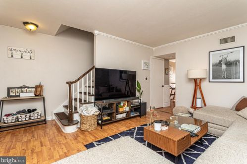 104 Ardwick Ter, Lansdale PA 19446-4925 exterior