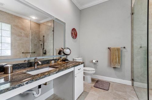 114 Poinciana Dr, Jupiter FL  33458-2830 exterior