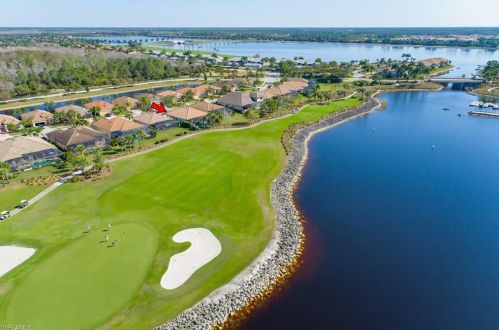 9086 Siesta Bay Dr, Naples, FL 34120-5239