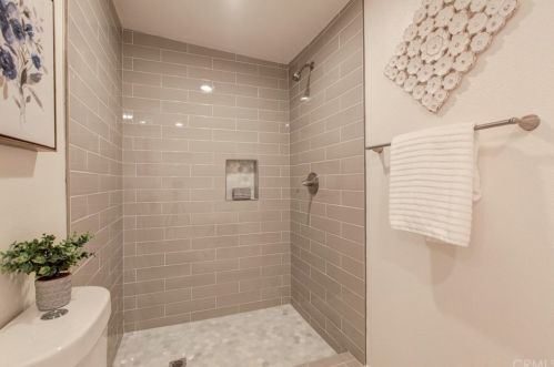 18534 Maclaren St, City Of Industry CA  91744 exterior