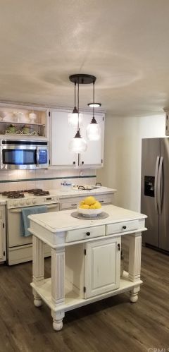 650 33rd St, San Bernardino CA  92405-2719 exterior