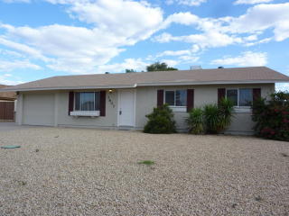 1607 Behrend Dr, Phoenix, AZ 85027-4213