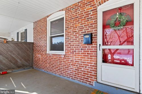 30 Ridge St, Lansdale, PA 19446-2661