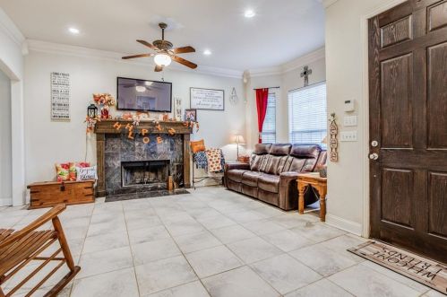 455 Panorama Cir, Pottsboro, TX 75076-3394