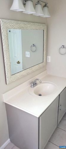 14 Riverwood Ct, Bybee VA  22963-3354 exterior