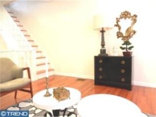 1514 Cleveland St, Philadelphia, PA 19146-4620