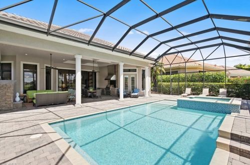 28858 Blaisdell Dr, Naples FL  34119-0906 exterior
