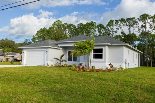 6009 Wesley Rd, Fort Pierce, FL 34986-3752