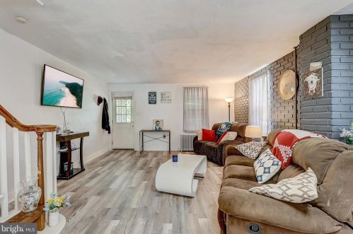 132 Viaduct Ave, Downingtown PA  19335-2847 exterior