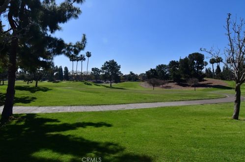 2354 Sunningdale Dr, Tustin CA  92782-1086 exterior
