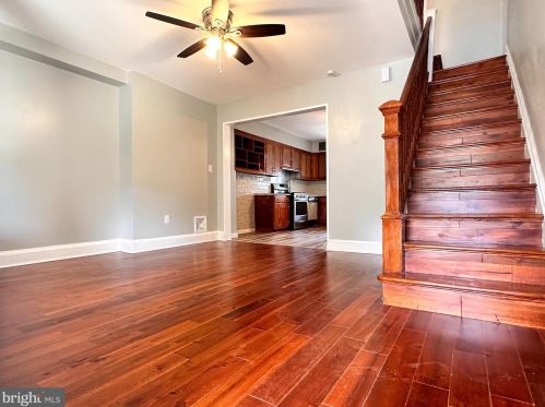 6156 Lindbergh Blvd, Philadelphia PA 19153-3018 exterior