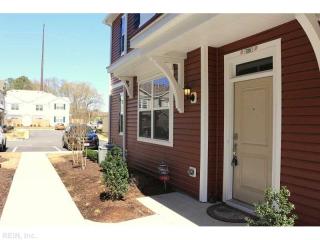 725 Lacy Oak Dr, Chesapeake, VA 23320-4202