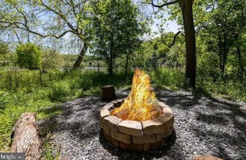 702 Richview Rd, Rileyville VA  22650-1739 exterior