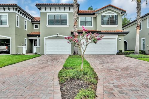 1364 Congressional Ct, Casselberry, FL 32708-4362