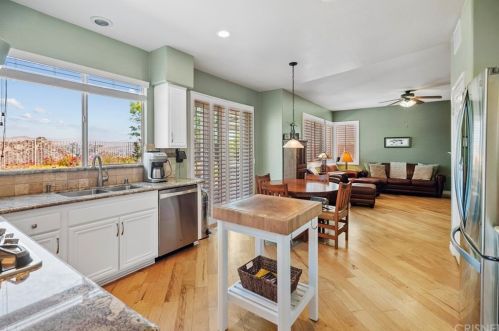 19605 Sunrise Smt, Santa Clarita, CA 91351-5286