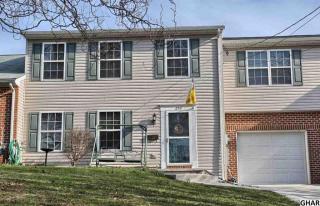 253 G St, Carlisle, PA 17013-1394