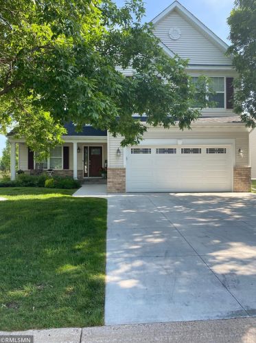 10104 42nd St, Otsego, MN 55376-3039