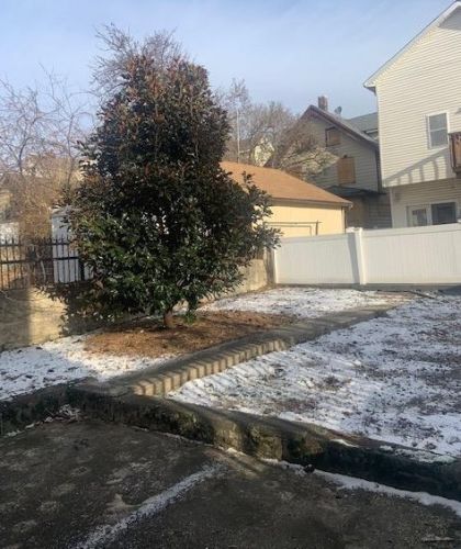 320 72nd St, North Bergen, NJ 07047-5620