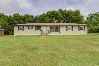 111 Leota Dr, Hendersonville, TN 37075-4723