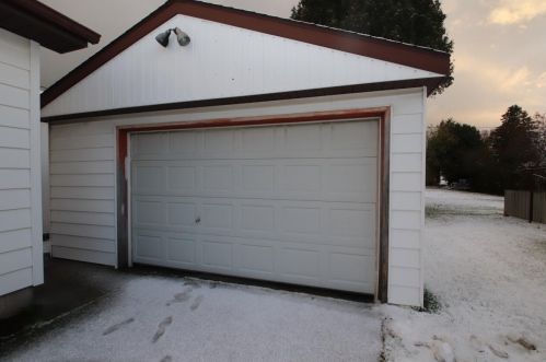 1025 26th St, Two Rivers, WI 54241-2310