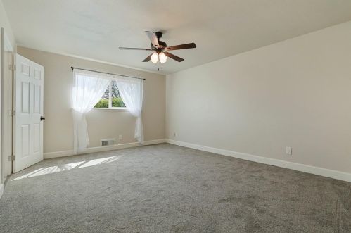 613 Mayflower St, Modesto CA  95356-1411 exterior