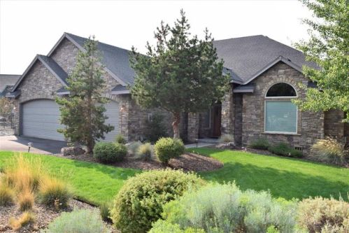 497 Highland Meadow Loop, Eagle Crest, OR 97756-7408