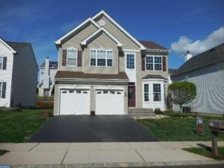 11 Seneca Ln, Chesterfield, NJ 08505-4447
