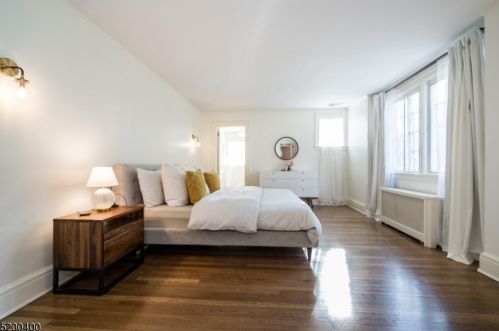 85 Undercliff Rd, Montclair NJ  07042-1616 exterior