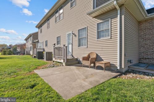 106 Marble House Dr, Bear DE  19701-4028 exterior