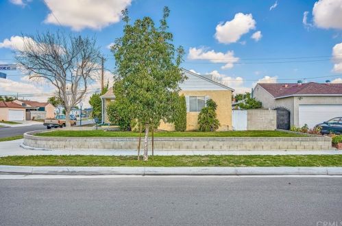 11703 Parkmead St, Whittier, CA 90670-3653