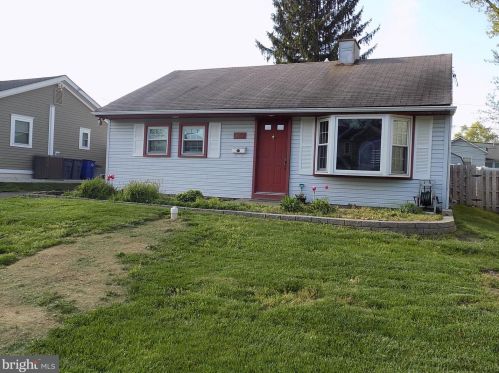 317 Chelsea Rd, Fairless Hills, PA 19030-2210