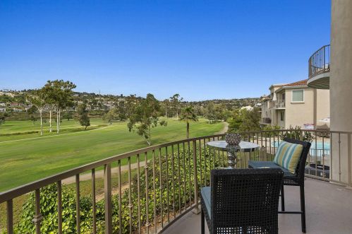 2524 Navarra Dr, Carlsbad, CA 92009-7034