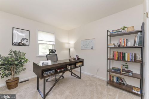 405 Franklin Ct, Collegeville PA  19426-2246 exterior