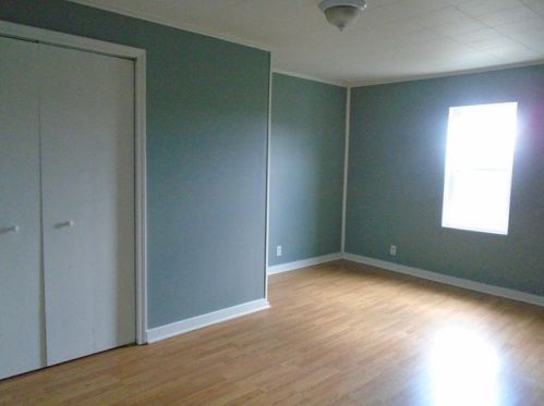 352 Beaver St, Leetsdale PA  15056-1106 exterior