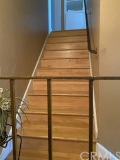 19429 Pricetown Ave, Long Beach, CA 90746-2679
