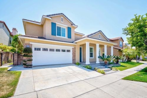 658 Oak Tree St, Fullerton, CA 92835-4408