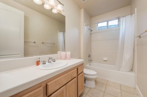 1717 Terracina Dr, Folsom CA  95762-5409 exterior