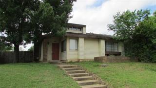 306 Corporate Dr, Lewisville TX  75067-6514 exterior