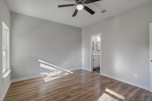 2111 Johnson St, Greenville TX  75401-3553 exterior