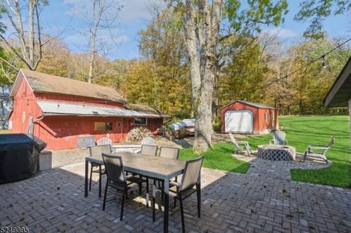 878 Macopin Rd, West Milford NJ  07480-2620 exterior