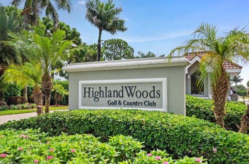 26451 Summer Greens Dr, Bonita Springs, FL 34135-2329
