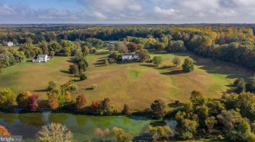 13140 Ada Ln, Nokesville VA  20181-3326 exterior