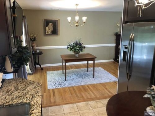 1105 Steuben Ave, N Milford NJ  07646-3264 exterior