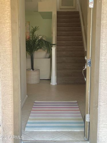 1944 Loma Vista St, Gilbert, AZ 85295-5174